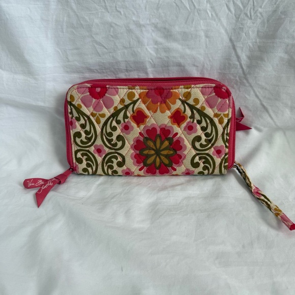 Vera Bradley Pink Floral Flower Pattern Large Crossbody Bag Purse and Wallet - Picture 8 of 8